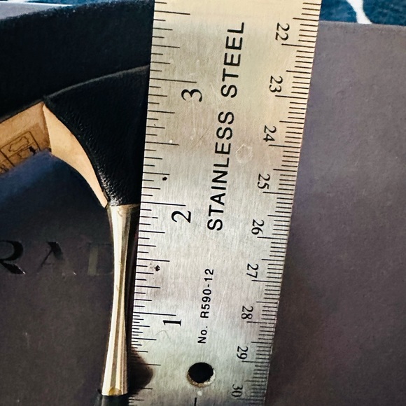 Prada Vero Cuoio Heels - Picture 7 of 8